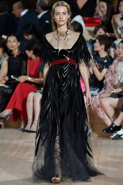 Look 1